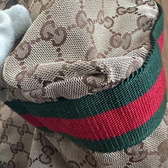 Gucci Cherry Line Canvas Tote Bag - Picture 7 of 17